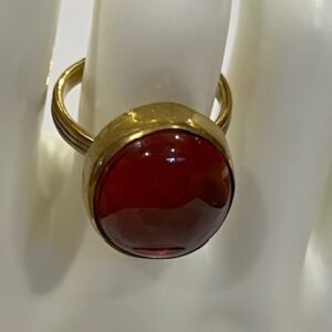 Adjustable amber brass ring