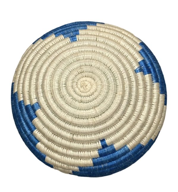 Handwoven Sisal Trinket in Blue & White - Image 4