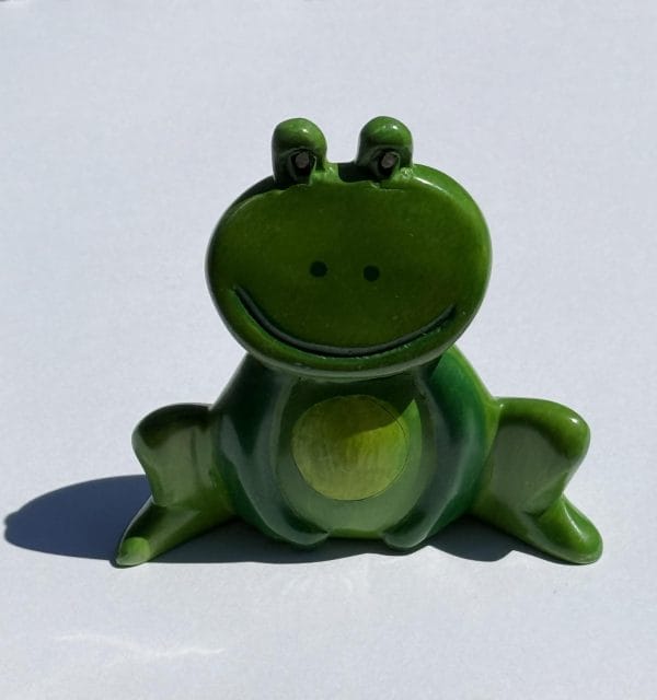 Green Frog Figurine - Image 4