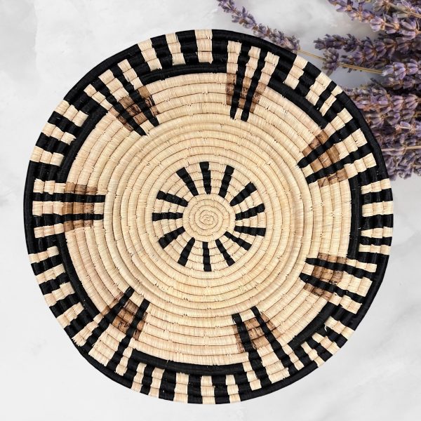 Natural, Black and Banana Leaves Abstract Raffia Wall Hanging Decor Plate Mat - Various Sizes - Image 4