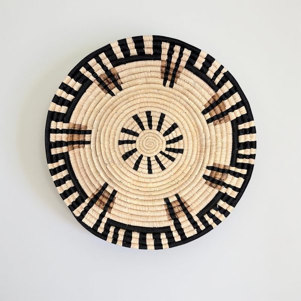 Natural, Black and Banana Leaves Abstract Raffia Wall Hanging Decor Plate Mat - Various Sizes - Image 6