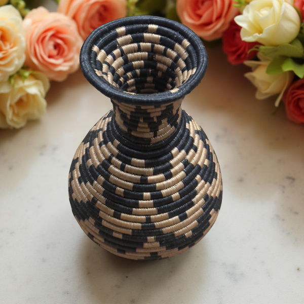 Handmade Sisal Basket Vase in Tan,Black with Wavy Design - Image 2