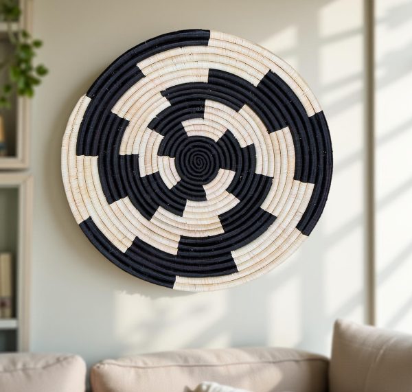 Handwoven Raffia Wall Hanging Plate Mat in Geo Swirl Design - Various Colors - Image 2