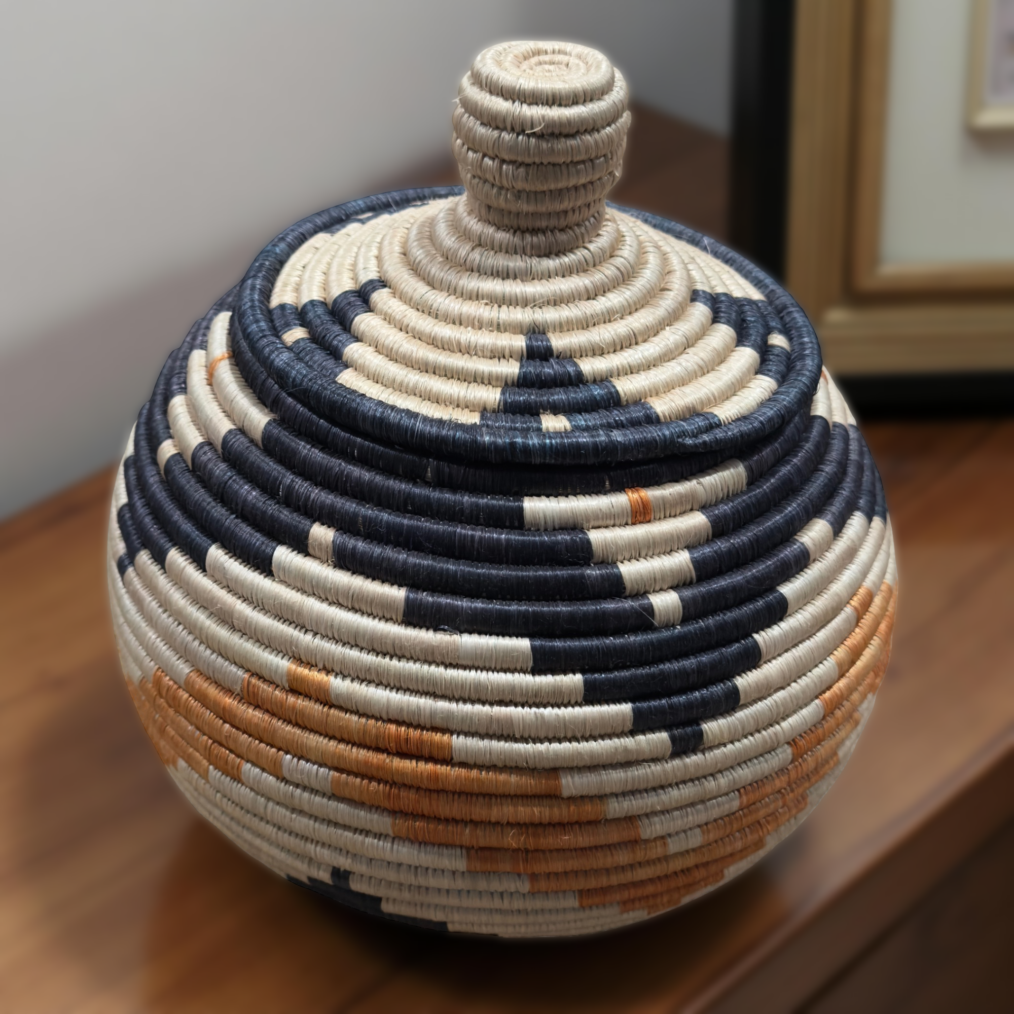 Handwoven Sisal African Storage Baskets - Various Colors and Sizes - Image 6