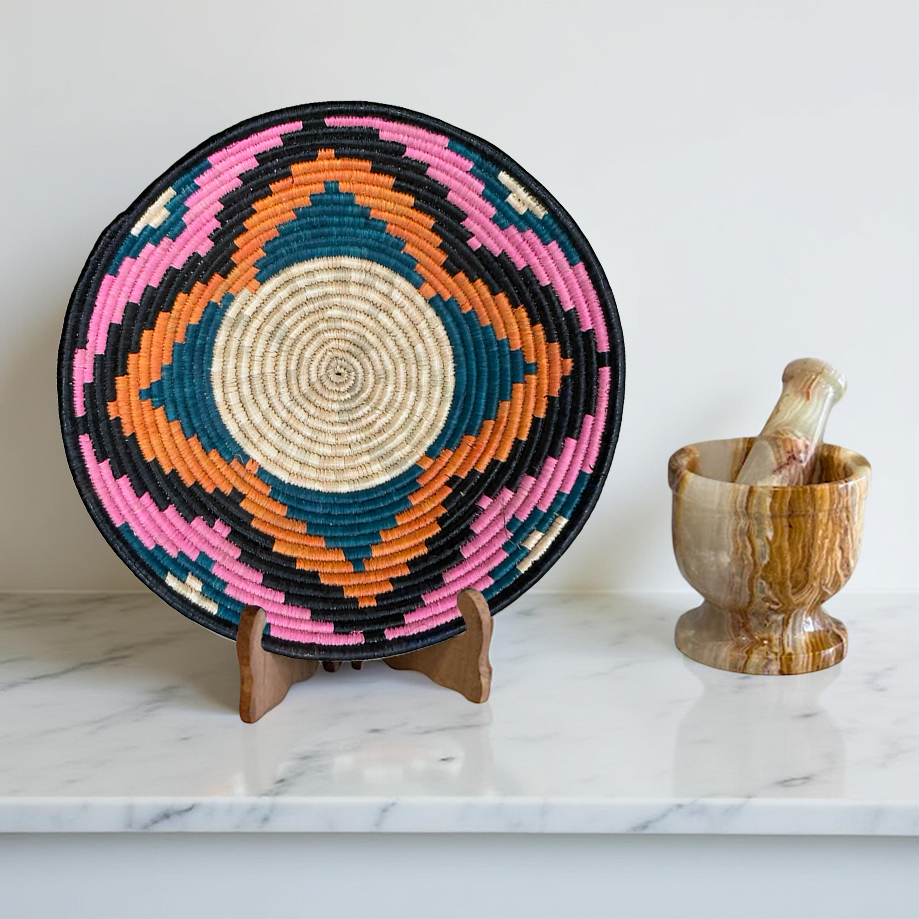 Handwoven Raffia Ugandan Toro Baskets with Four Petal Floral Design - Image 4