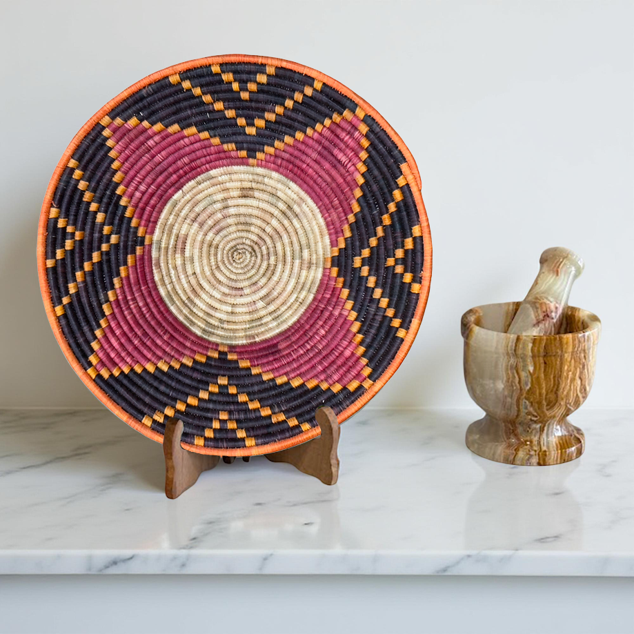 Handwoven Raffia Ugandan Toro Baskets with Four Petal Floral Design - Image 3