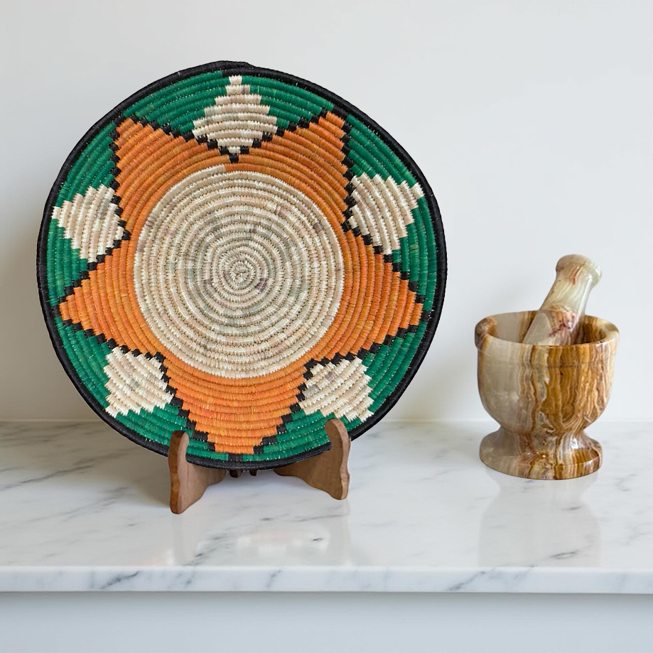 Handwoven Raffia Ugandan Toro African Baskets Bowls in Expanding Kaleidoscope Design