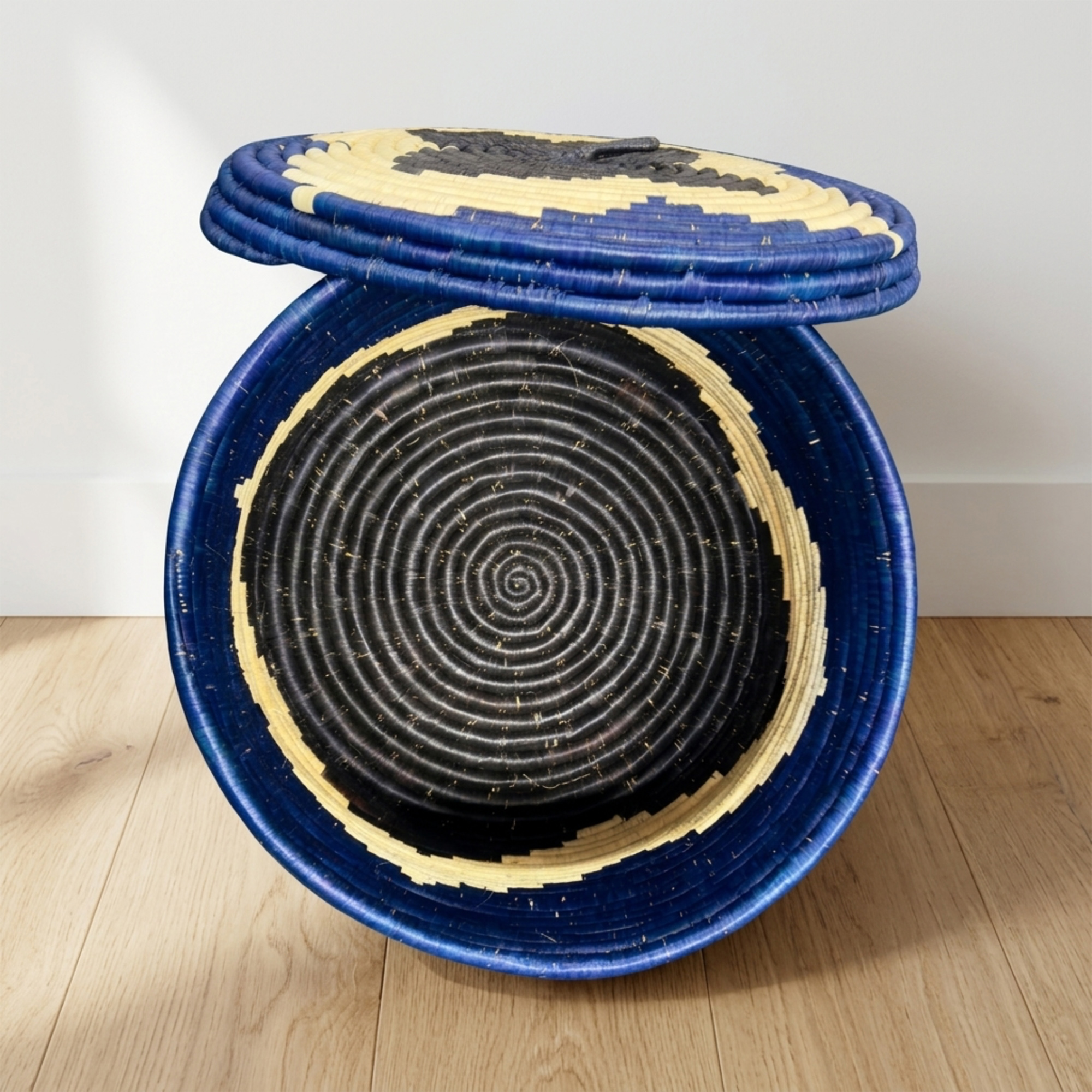 Vintage Handwoven All-Natural Raffia Storage Basket with Lid in Natural, Blue Black - Various Sizes - Image 3